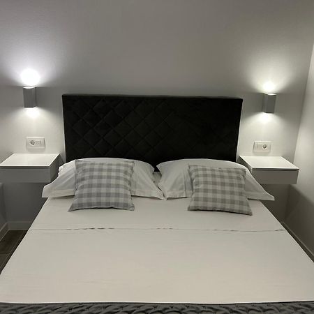 Apartmani Milka I Jozo Omiš Habitación foto
