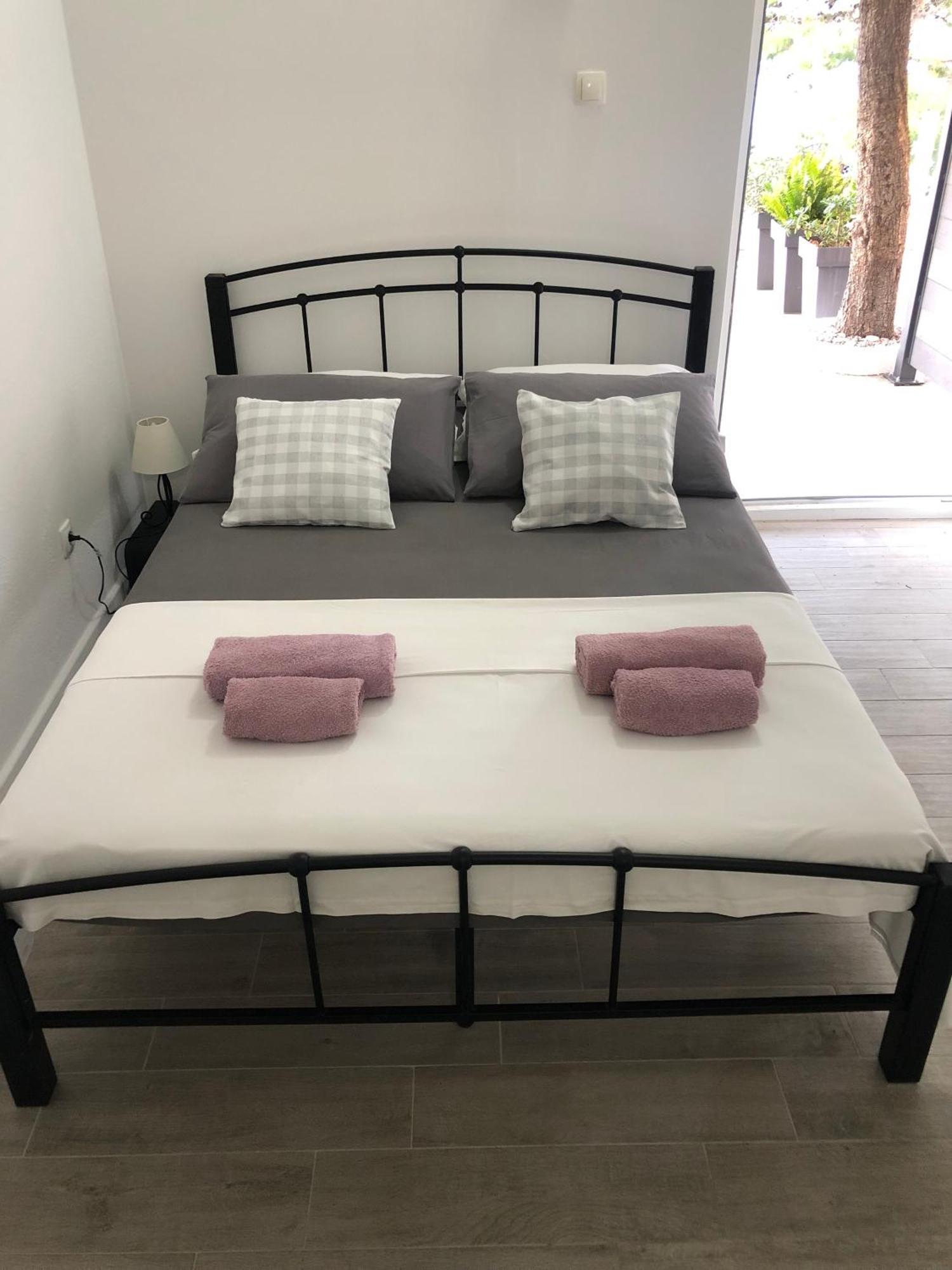 Apartmani Milka I Jozo Omiš Habitación foto